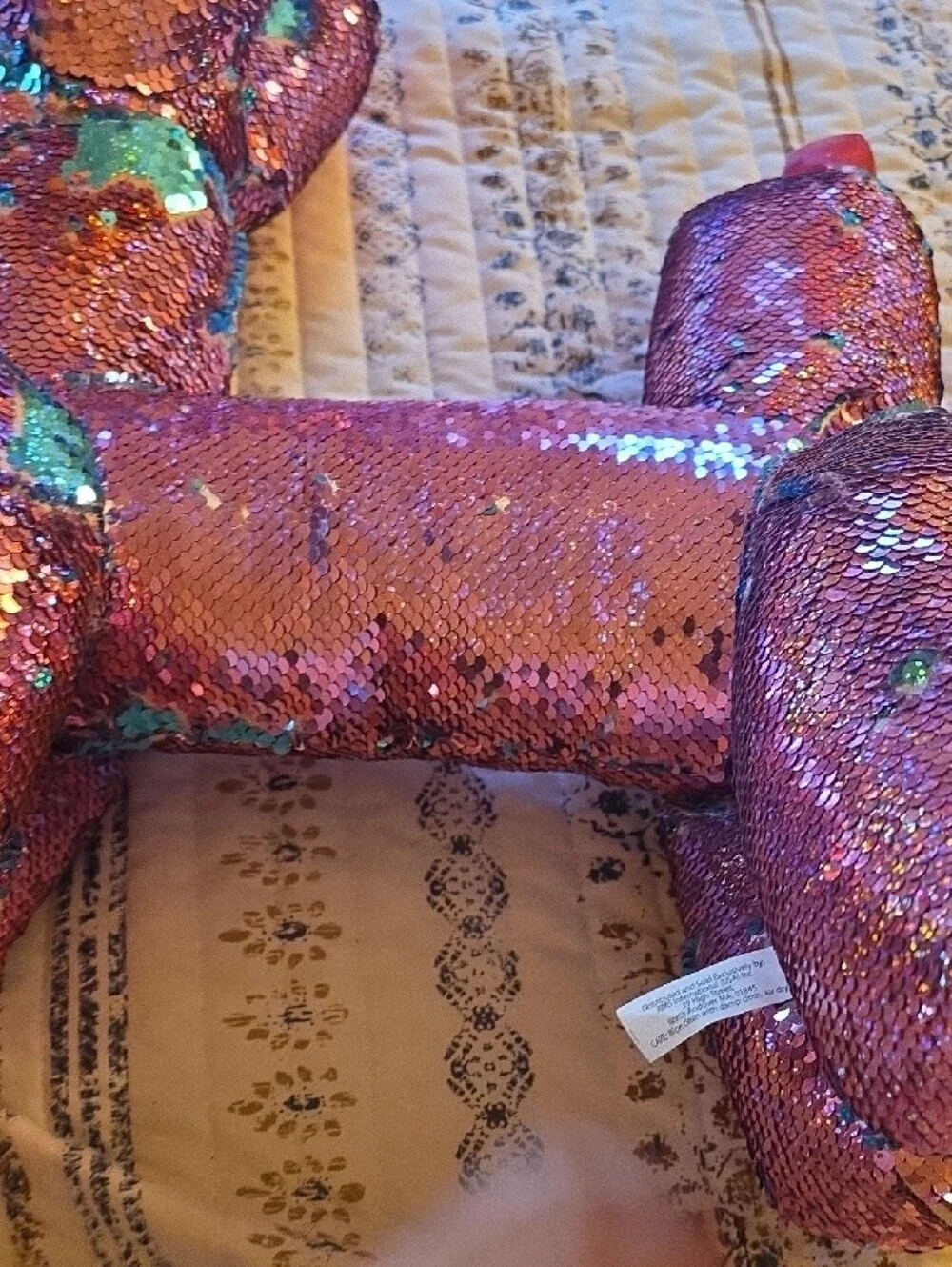 Sequin Plush Balloon Dog - Iridescent Pink